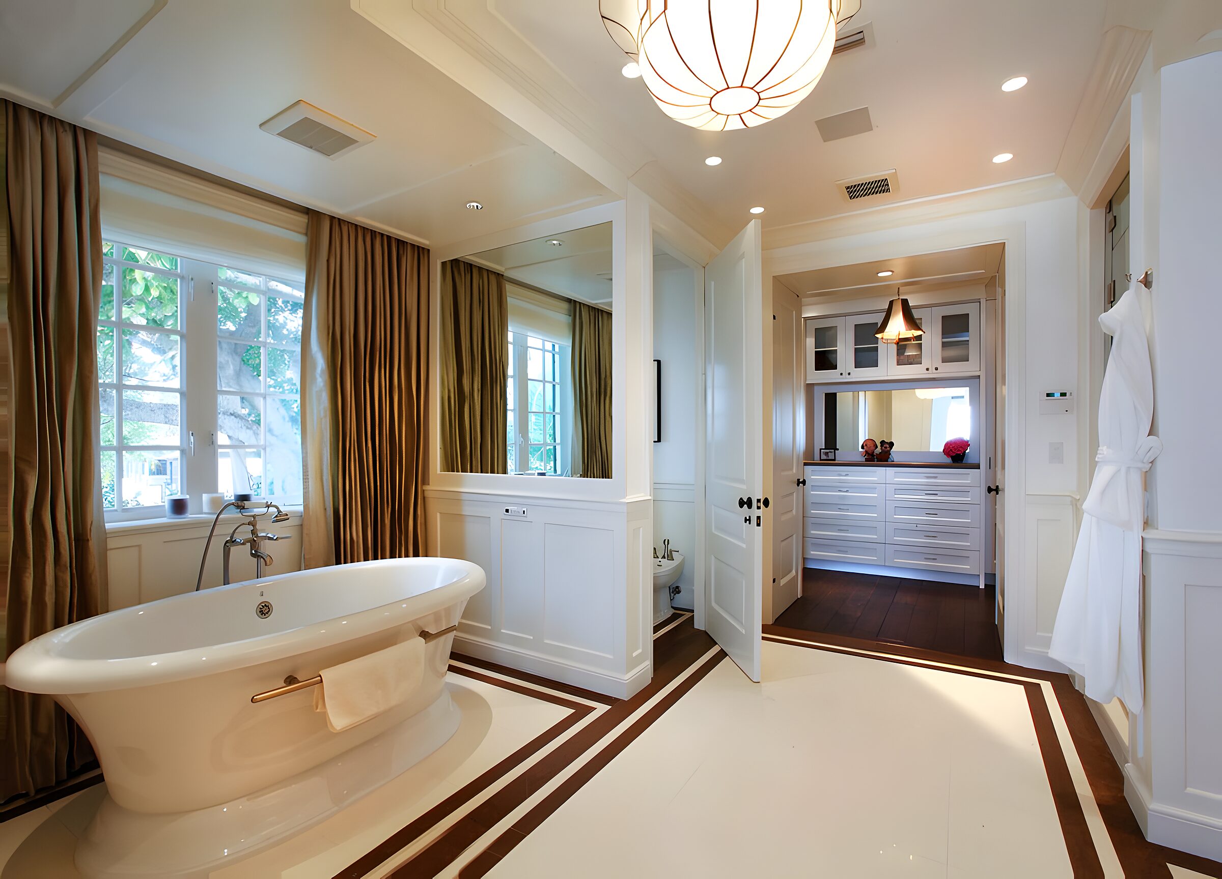 North Bay Road Residence II overview